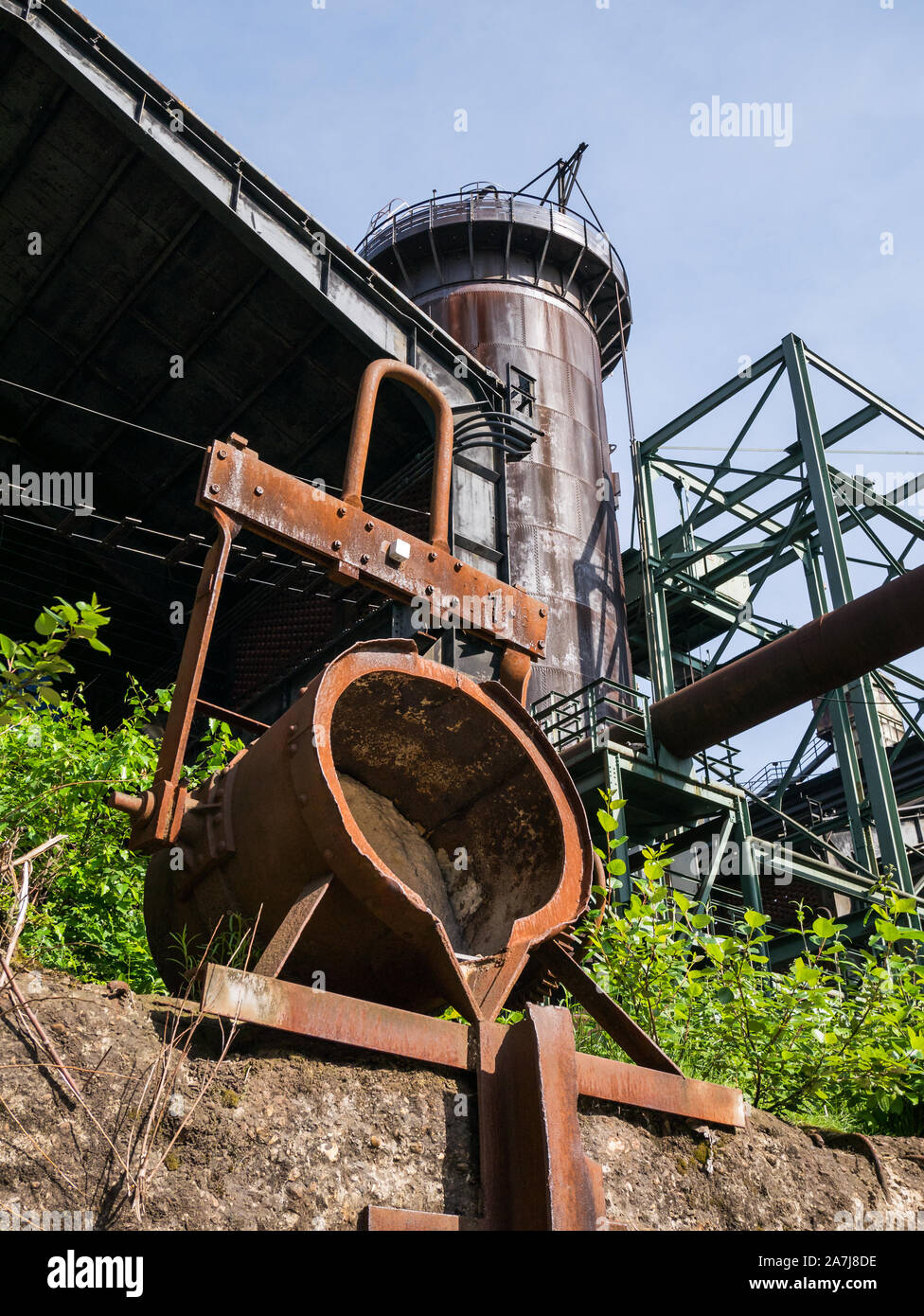 Close-up de creuset au site industriel abandonné Parc Paysager de Duisburg, Allemagne du Nord Banque D'Images