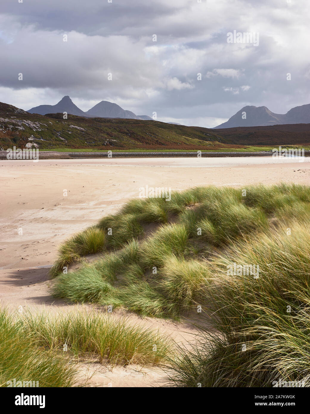 Polaidh Stac et Achnahaird, plage de Coigach Wester Ross, Highland, en Écosse. Banque D'Images