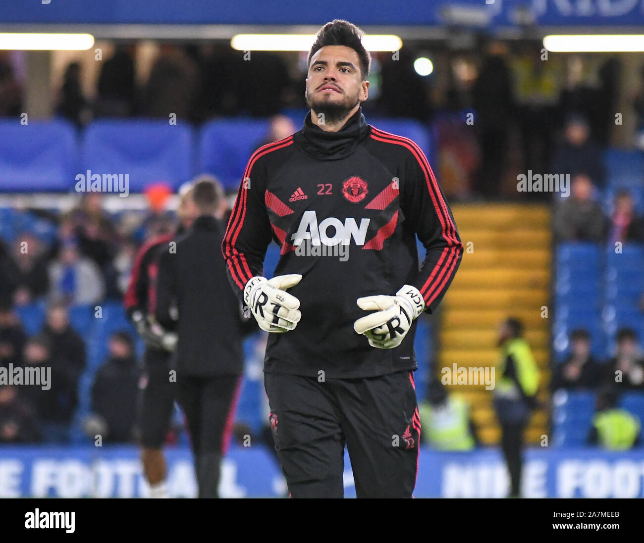 Londres, Angleterre - le 18 février 2019 : Sergio Romero de Manchester en photo avant de la FA Cup 2018/19 5e tour match entre Chelsea et Manchester United à Stamford Bridge. Banque D'Images