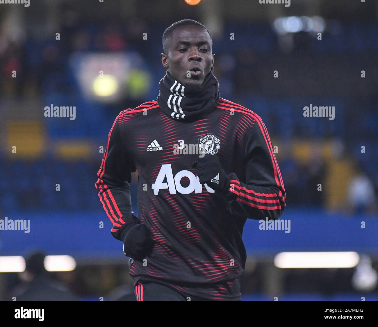 Londres, Angleterre - le 18 février 2019 : Eric Bailly de Manchester en photo avant de la FA Cup 2018/19 5e tour match entre Chelsea et Manchester United à Stamford Bridge. Banque D'Images