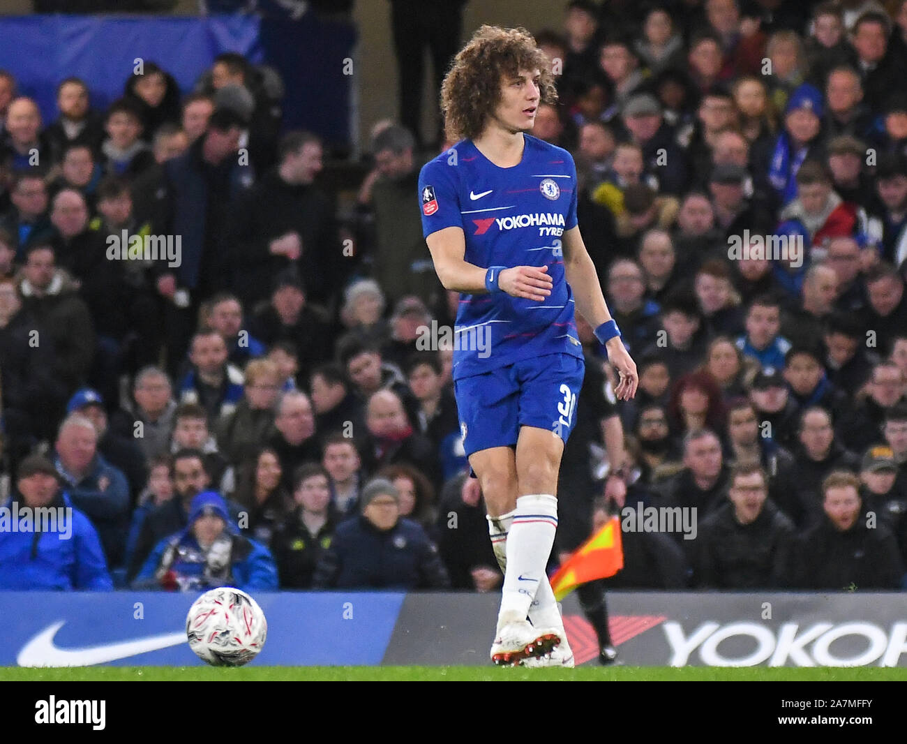 Londres, Angleterre - le 18 février 2019 : David Luiz de Chelsea en photo au cours de la FA Cup 2018/19 5e tour match entre Chelsea et Manchester United à Stamford Bridge. Banque D'Images