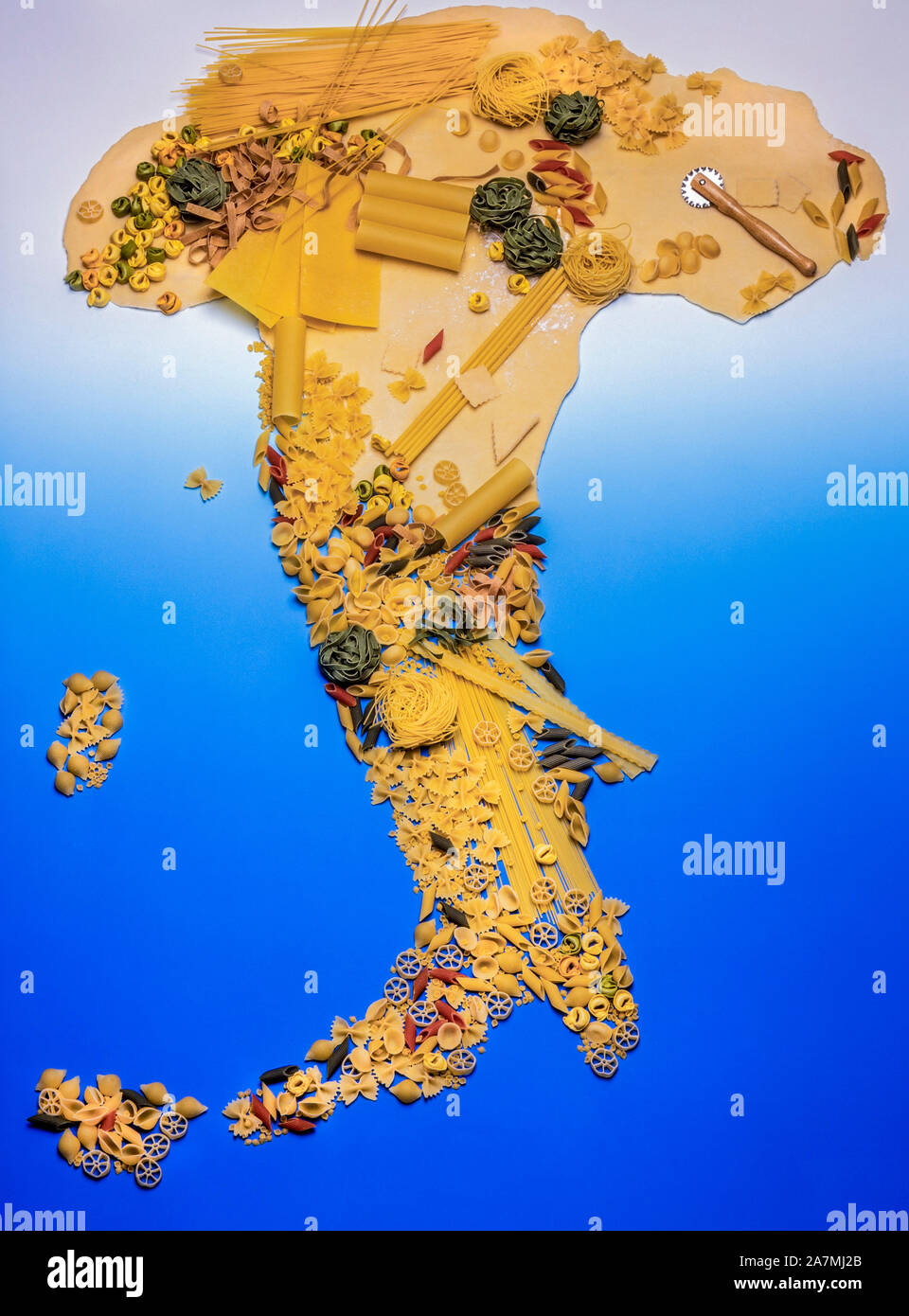 La botte italienne moulé de nouilles et pâtes Photo Stock - Alamy