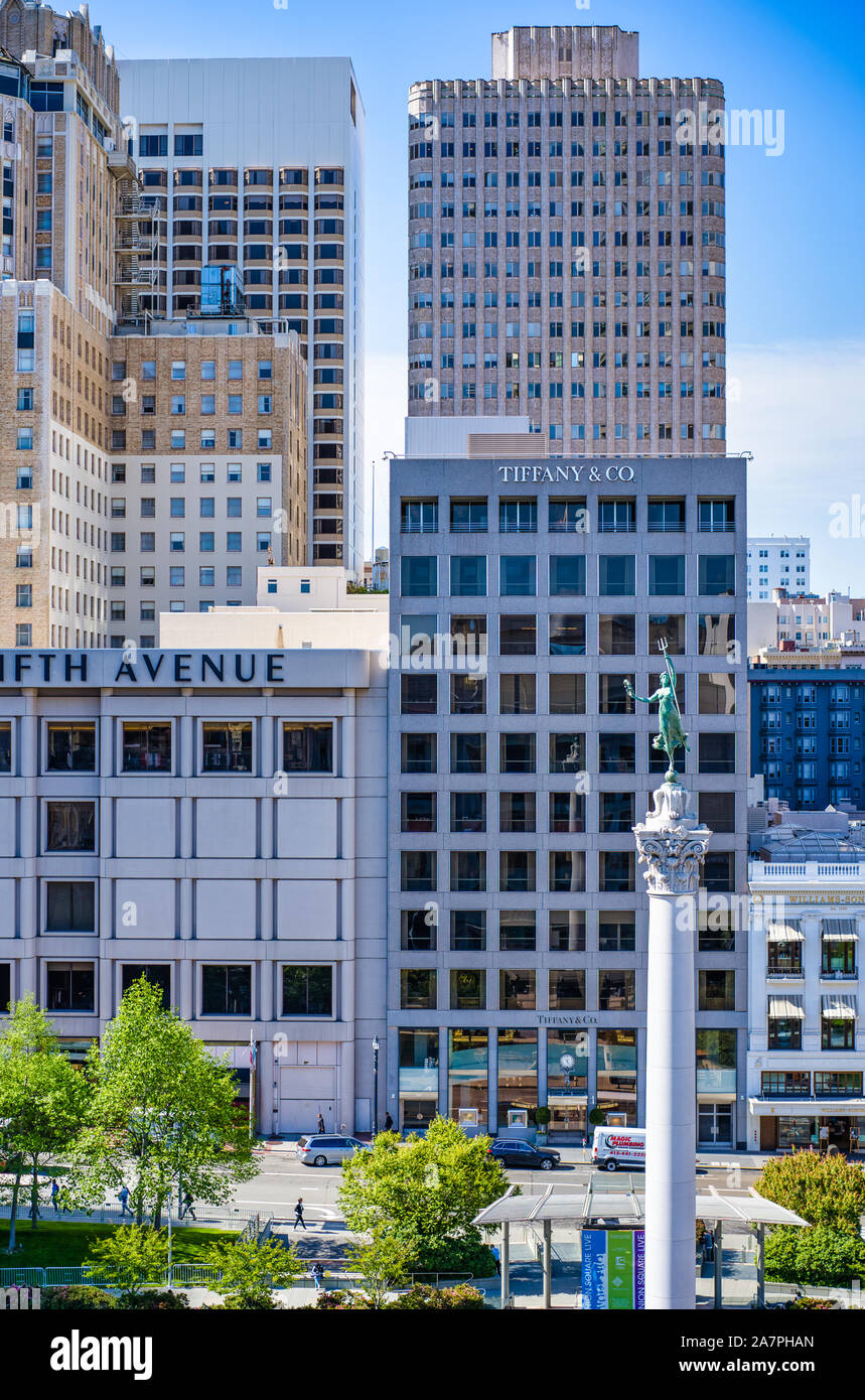 San Francisco, USA - Mai 14, 2018 : The Dewey Monument est une statue commémorative dans financial district, situé au centre de l'Union Square Banque D'Images