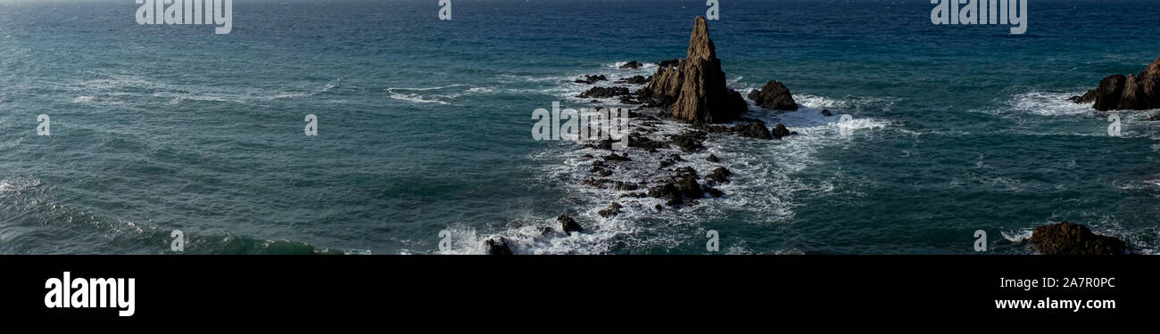 Vue panoramique de corail des sirènes dans le parc naturel Cabo de Gata, Almeria Banque D'Images