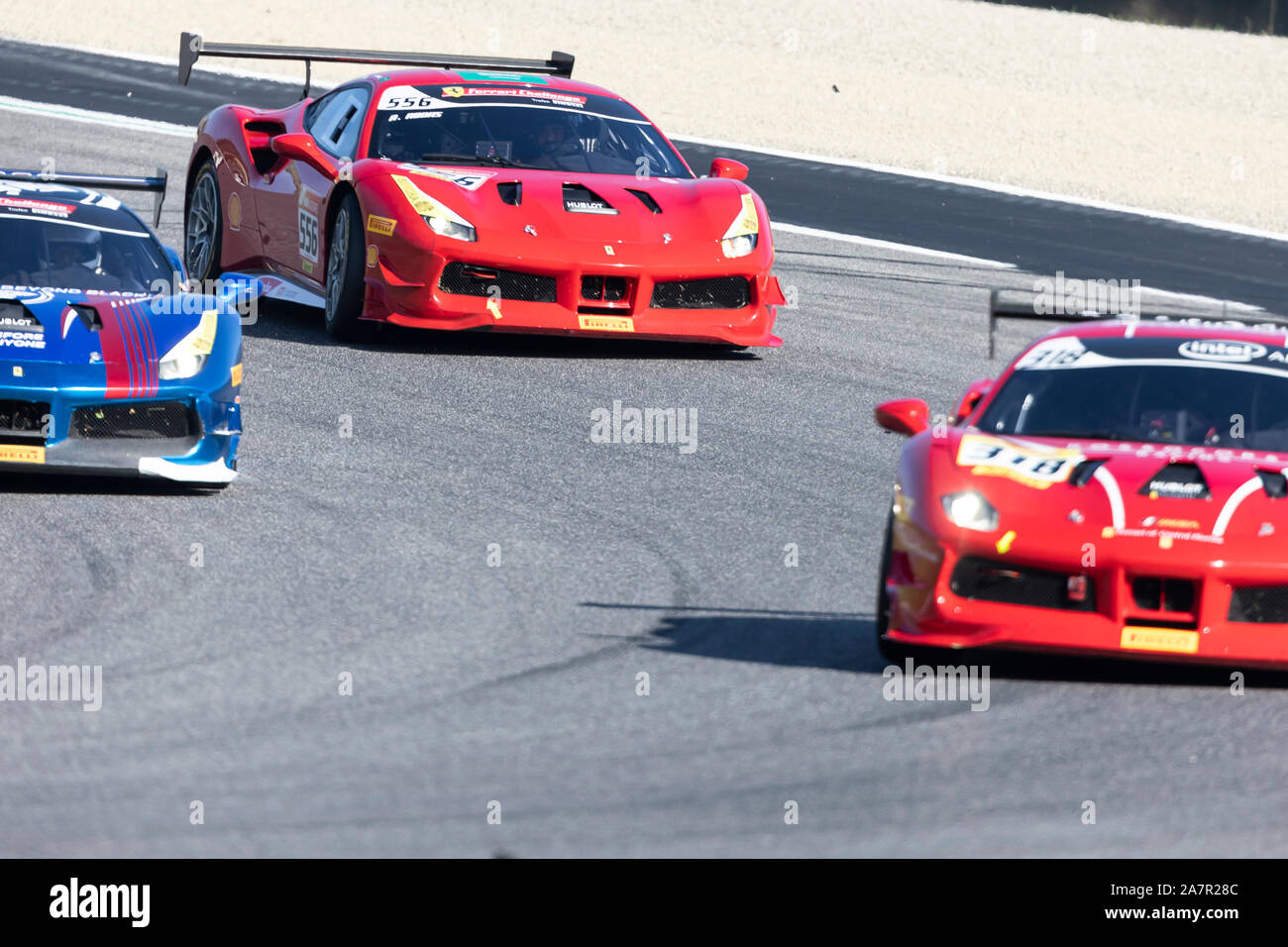 Mugello, Italie - 27 octobre 2019 : une Ferrari 488 Challenge Ferrari de l'équipe de Dubaï Al Tayer, entraîné par Abdulrahman ADDAS, lors de course à la coquille Banque D'Images