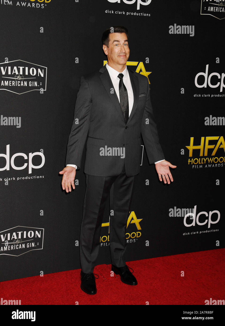 Los Angeles, CA - Novembre 03 : Rob Riggle assiste à la 23e Hollywood Film Awards au Beverly Hilton Hotel le Novembre 03, 2019 à Beverly Hills, Californie. Banque D'Images