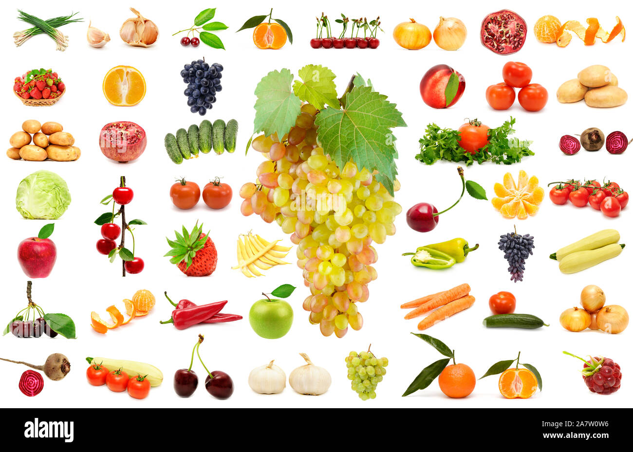 Large gamme de légumes et de fruits isolé sur fond blanc. Collage des produits naturels. Banque D'Images