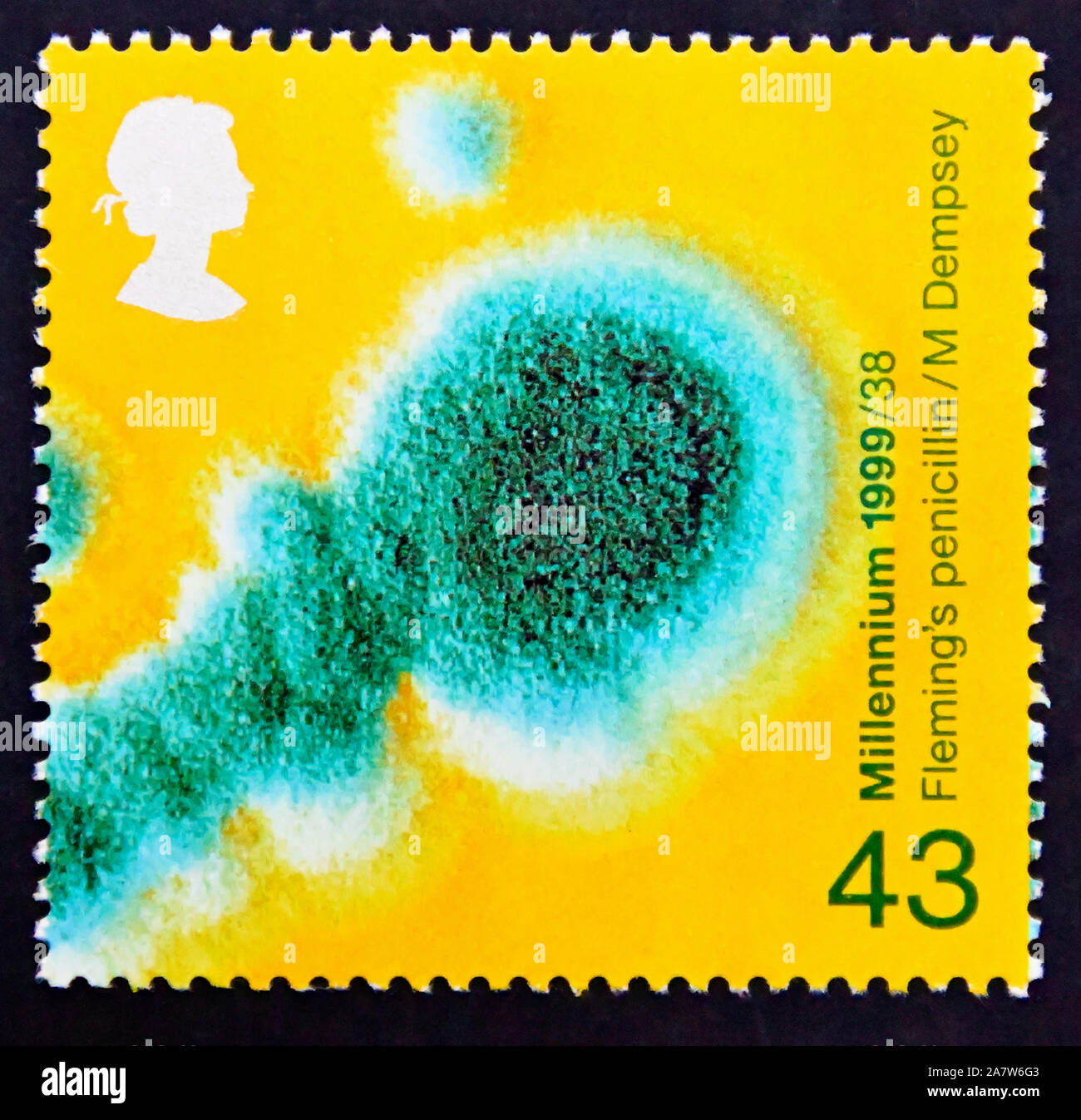 Timbre-poste. La Grande-Bretagne. La reine Elizabeth II. Série du Millénaire. L'histoire des patients. Moule à la pénicilline (Fleming's découverte de la pénicilline). 43p. Banque D'Images