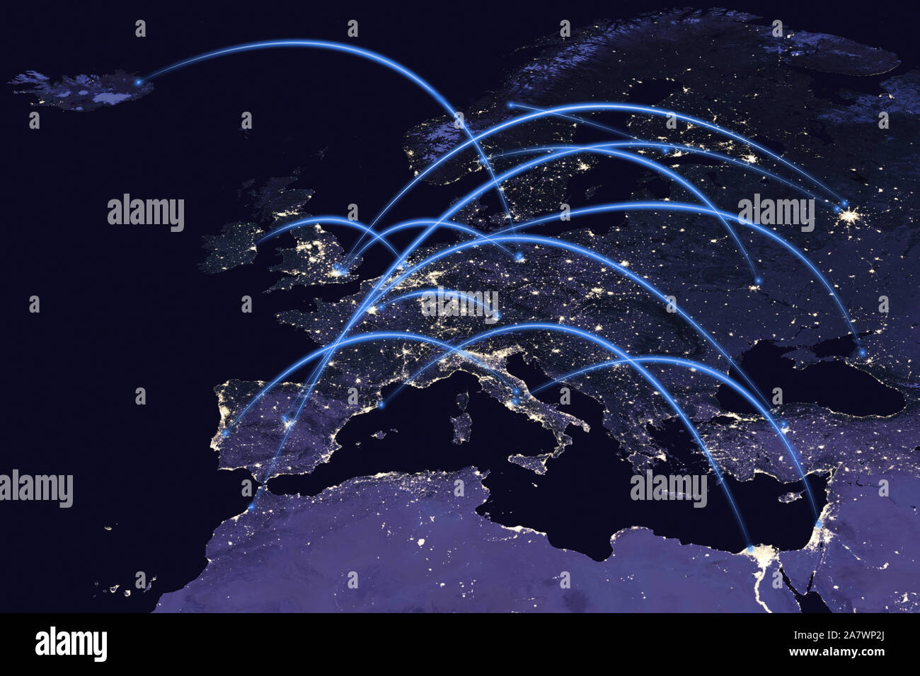 Concept de connectivité avec la communication autour du continent européen vu de l'espace - contient des éléments fournis par la NASA Banque D'Images Concept de connectivité avec la communication autour du continent européen vu de l'espace - contient des éléments fournis par la NASA Banque D'Images