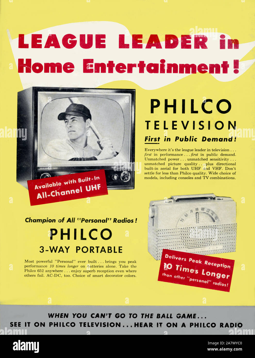 Vintage 1950 era imprimer publicité pour un Philco Television représentant une image en noir et blanc d'un joueur de baseball. Banque D'Images