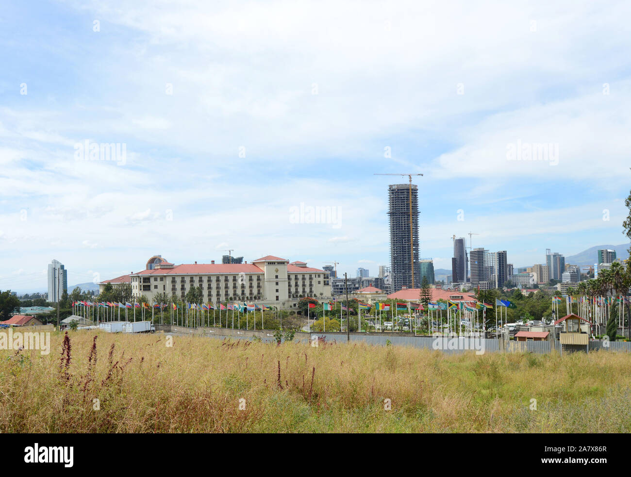 L'évolution rapide de l'horizon de Addis Abeba, capitale de l'Éthiopie. Banque D'Images
