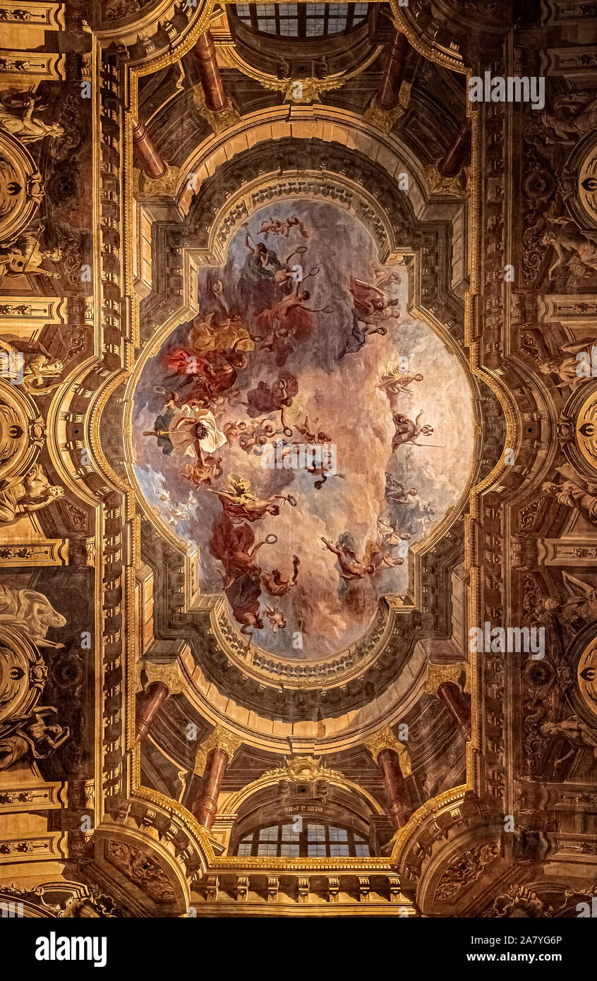 Italie Piémont Turin - palais Carignano - Museo del Risorgimento -plafond de la NOUVELLE CHAMBRE DES DÉPUTÉS DU ROYAUME D'ITALIE, construit, mais non utilisées en raison du transfert de la capitale de Turin à Florence, puis à Rome. Banque D'Images