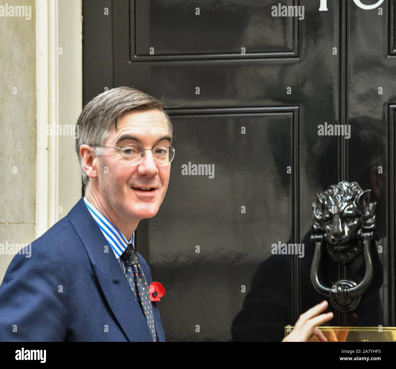 London UK 5e Nov 2019, Jacob Rees-Mogg MP PC Leader de la Chambre des communes arrive à une réunion du Cabinet au 10 Downing Street, London Credit Ian Davidson/Alamy Live News Banque D'Images