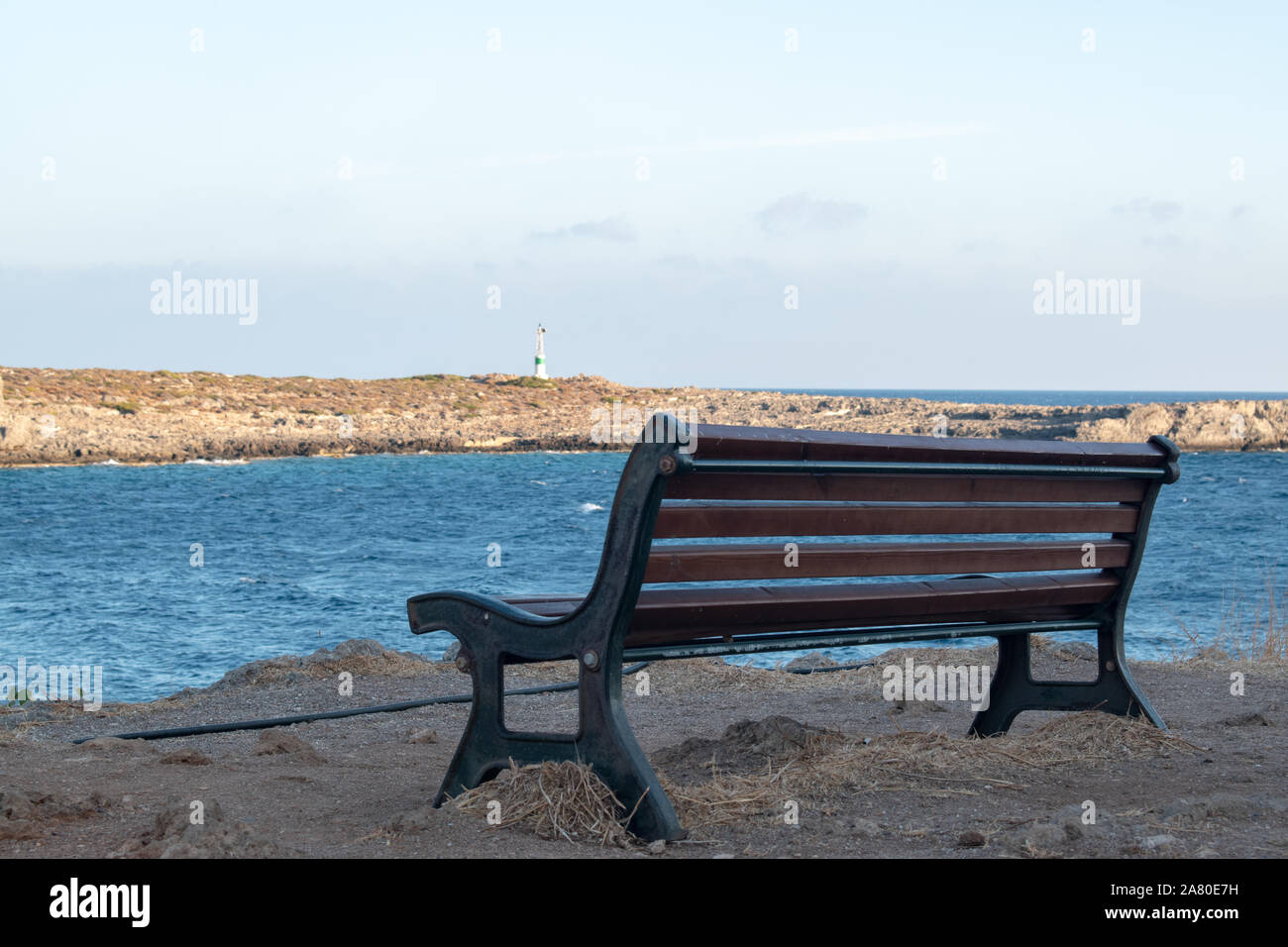 Un banc avec une belle vue Banque D'Images