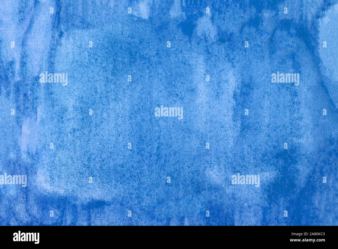 Résumé La main peinte sur papier aquarelle bleu texture. Bleu haute résolution de l'affiche. Pour le design, web, décoration, surfaces. La texture de l'aquarelle pour wal Banque D'Images