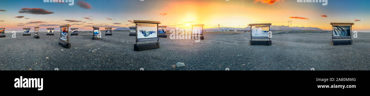 Exposition de photos en plein air, Jokulsarlon Glacial Lagoon, parc national du Vatnajökull, l'Islande, Site du patrimoine mondial de l'Unesco. Toutes les images par la glace professionnel Banque D'Images