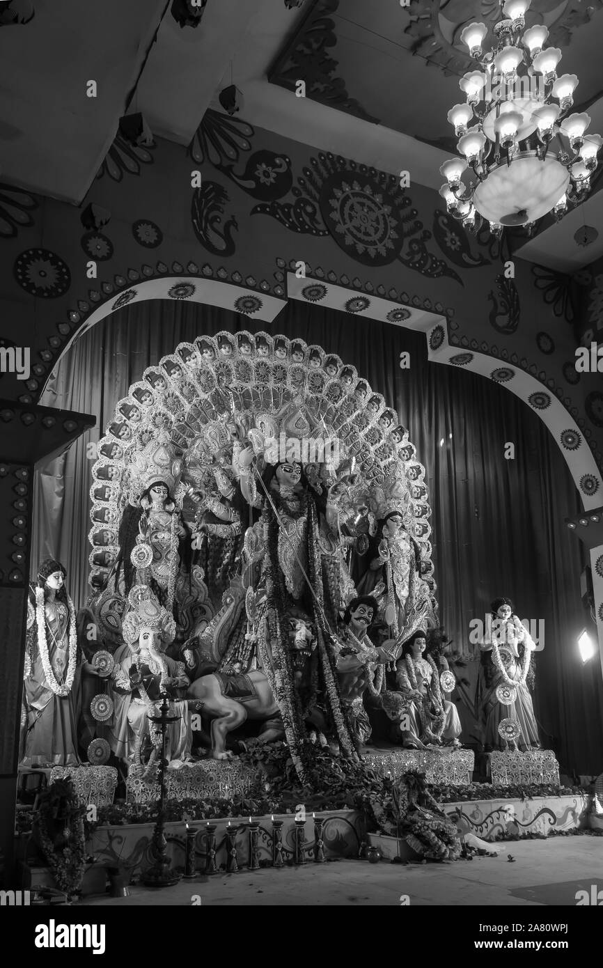 Kali Badi , CR.Park , New Delhi , Inde, Dt-05 Oct 2019.Vue de Durga Puja En Idiol Pandal Banque D'Images