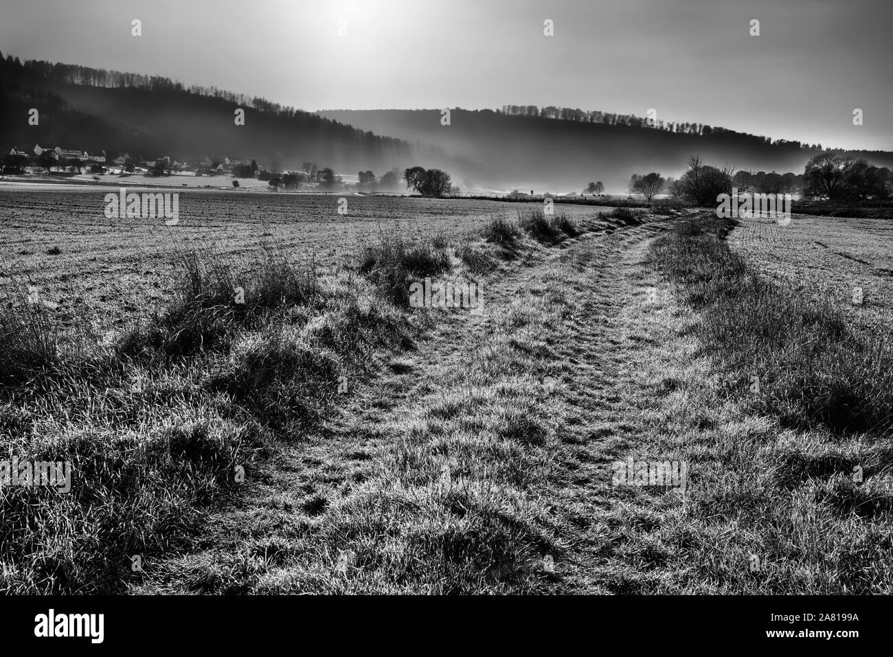 Village vaudois de Gewissenruh, Oberweser, la vallée de la Weser, Weser Uplands, Thuringe, Hesse, Allemagne ; Banque D'Images