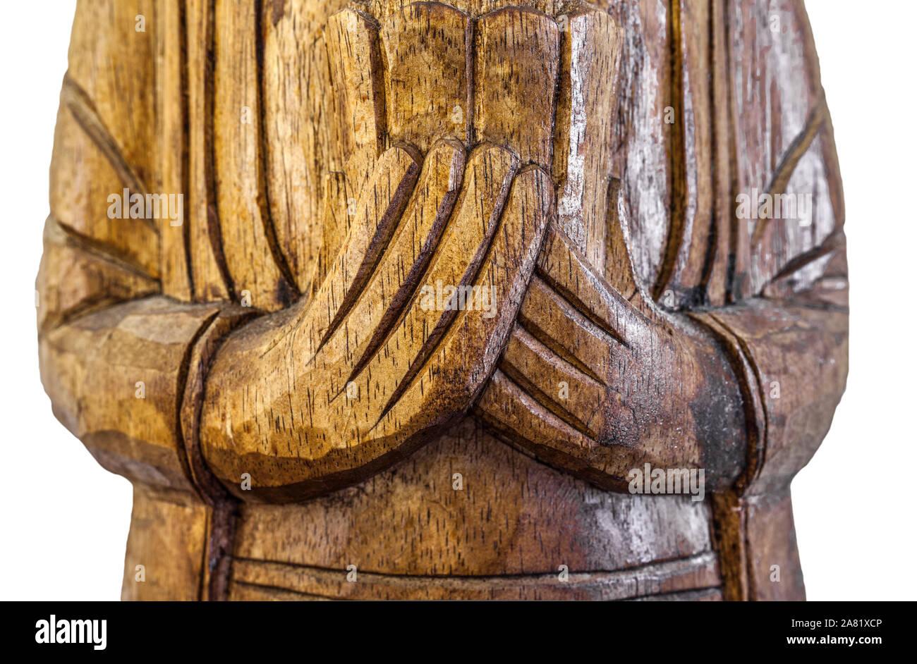 Buddha statue en bois. Détient les mains fleur de lotus Isolated Banque D'Images