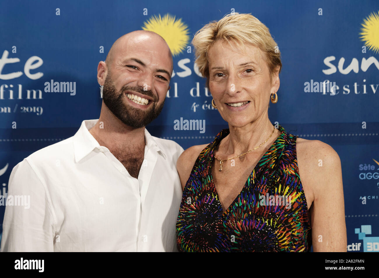 Sete, France.9 Juillet, 2019.Romain Compingt et Jeanne Corporon assister à la clôture et Remise des Prix du Festival du Film Sunsete à Sete. Banque D'Images