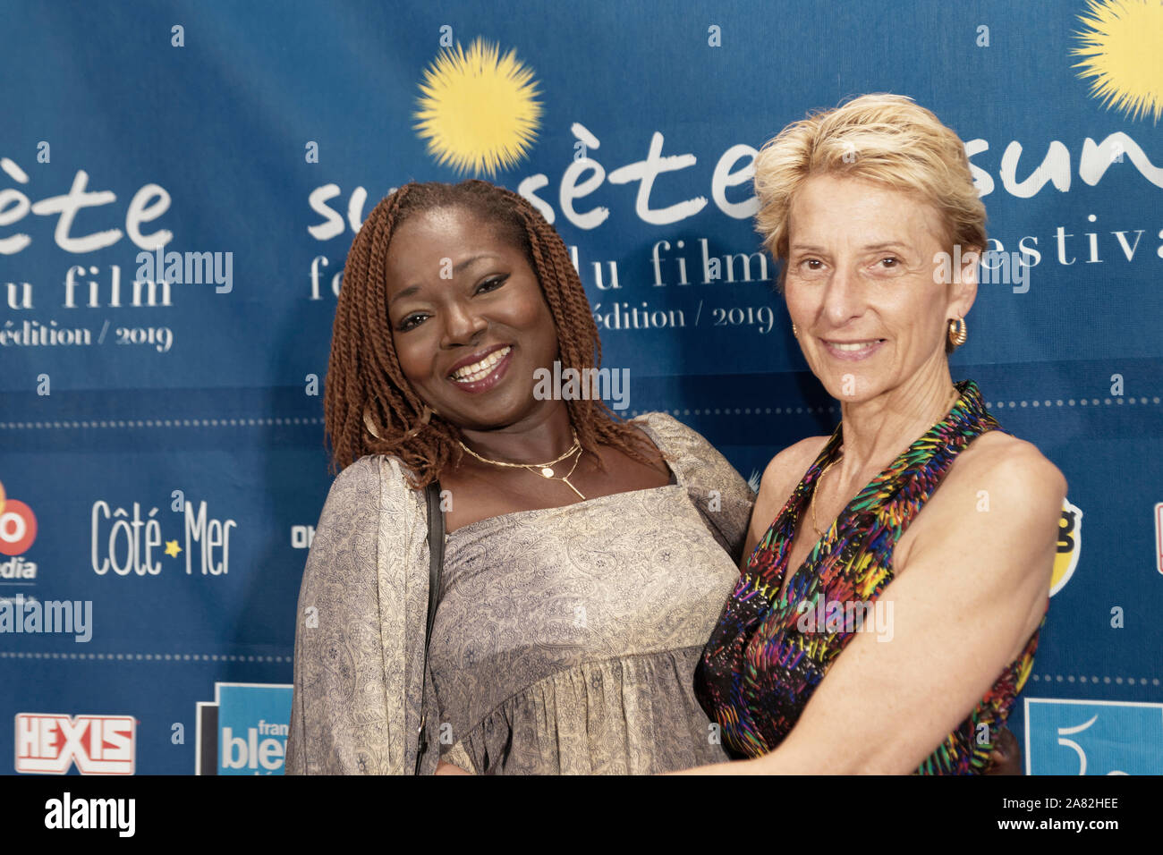 Sete, France.9 Juillet, 2019. Rosine Moularet Bely et Jeanne Corporon assister à la clôture et Remise des Prix du Festival du Film Sunsete à Sete. Banque D'Images