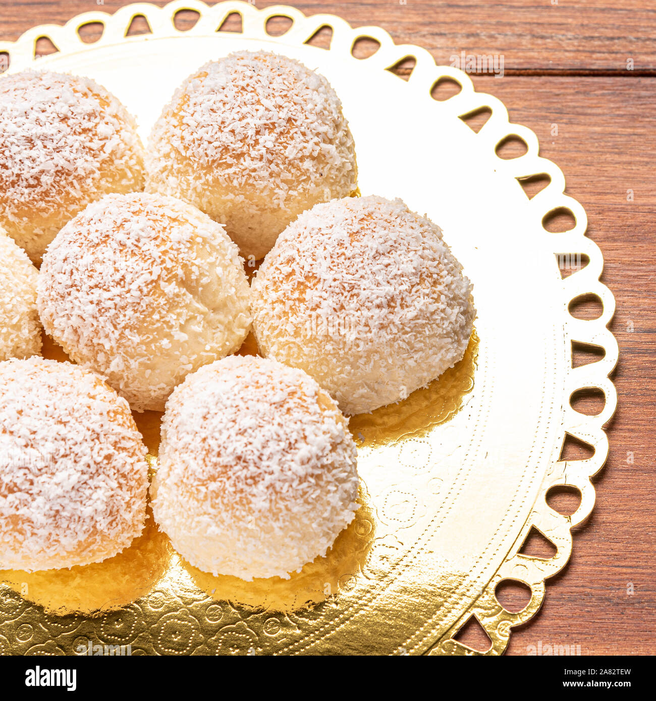 Sonho de Padaria, également connu sous le nom de Berliner donut, rempli de crème du boulanger. Boulangerie brésilien dream Banque D'Images