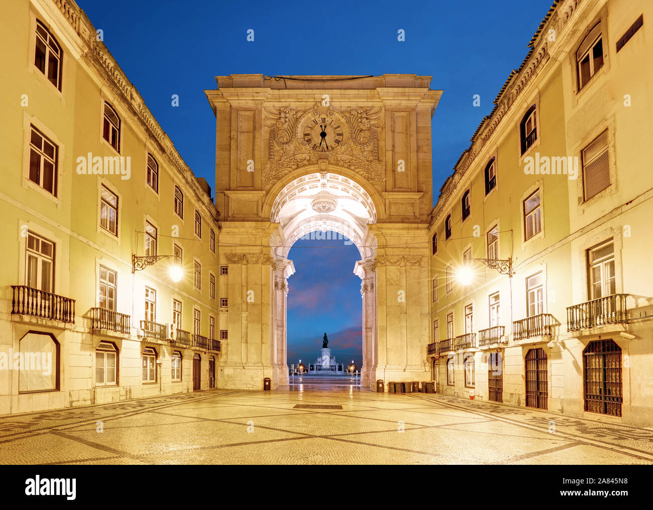 Praca de Comercio de nuit, Lisbonne Banque D'Images