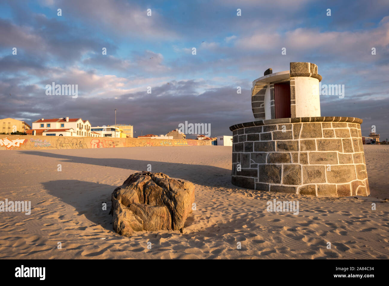 Vieux bâtiment à Leça da Palmeira beach Banque D'Images