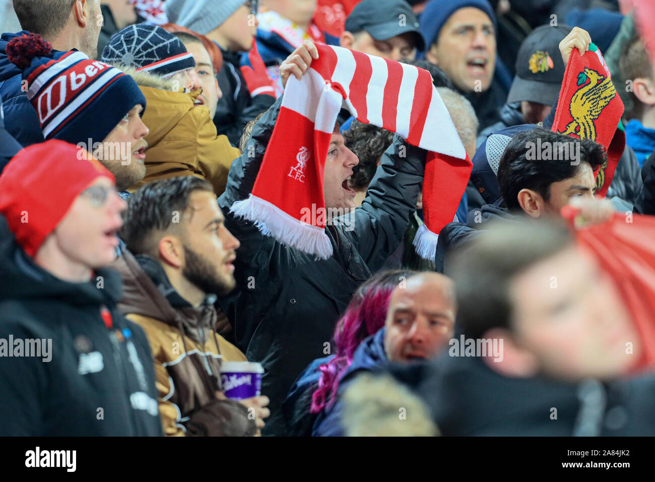 5 novembre 2019, Anfield, Liverpool, Angleterre ; Ligue des Champions, Liverpool v KRC Genk : supporters de Liverpool Crédit : Mark Cosgrove/News Images Banque D'Images