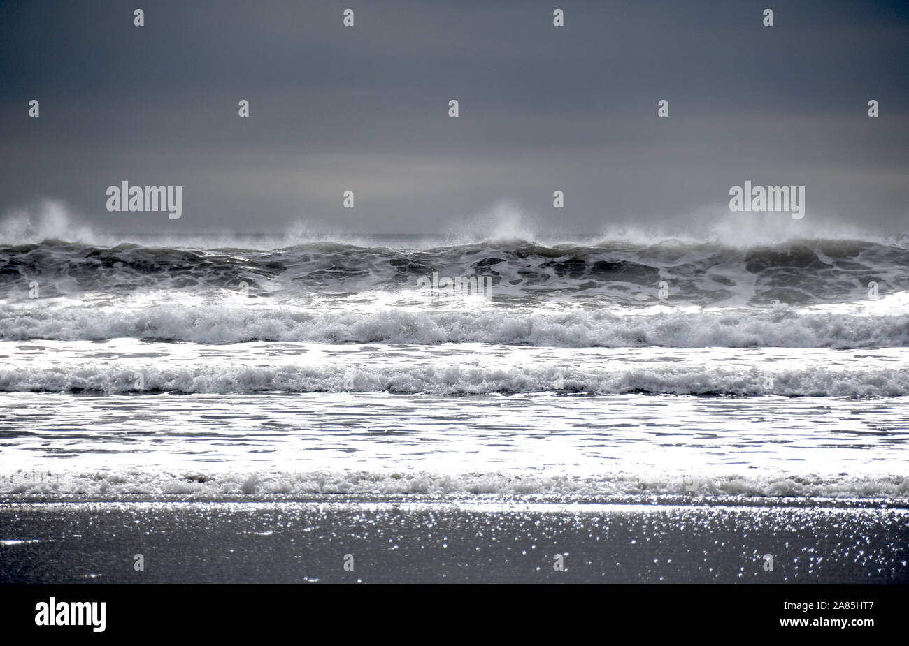 Vagues, Plage, Gower, Penninsular au Pays de Galles Banque D'Images