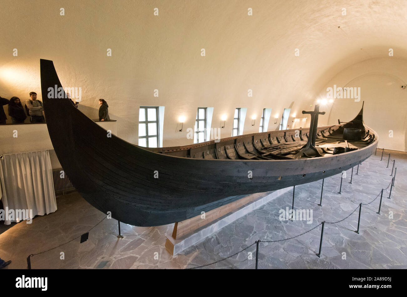 Le navire de Gokstad, datant du 10e siècle, à la Viking Ship Museum à Oslo, Norvège Banque D'Images
