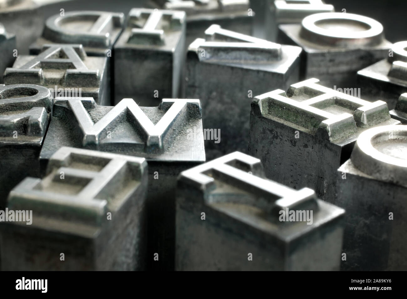Grandes Lettres d'imprimerie - Caractères typographiques