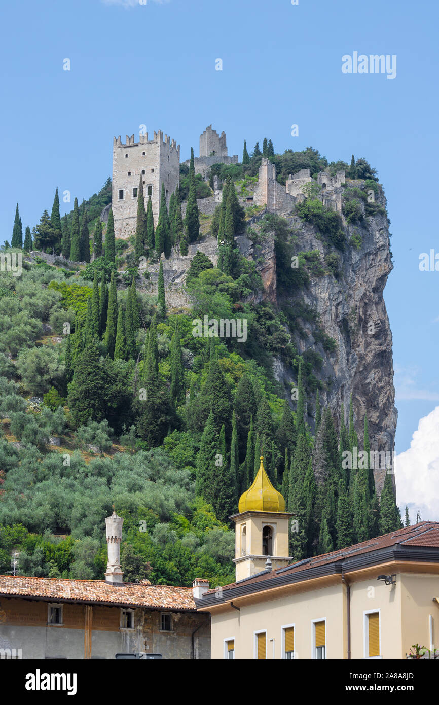 Arco - le château médiéval. Banque D'Images