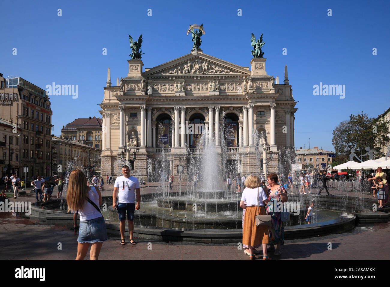 Opera House au boulevard Svobody Prospekt, Lviv, Ukraine Banque D'Images