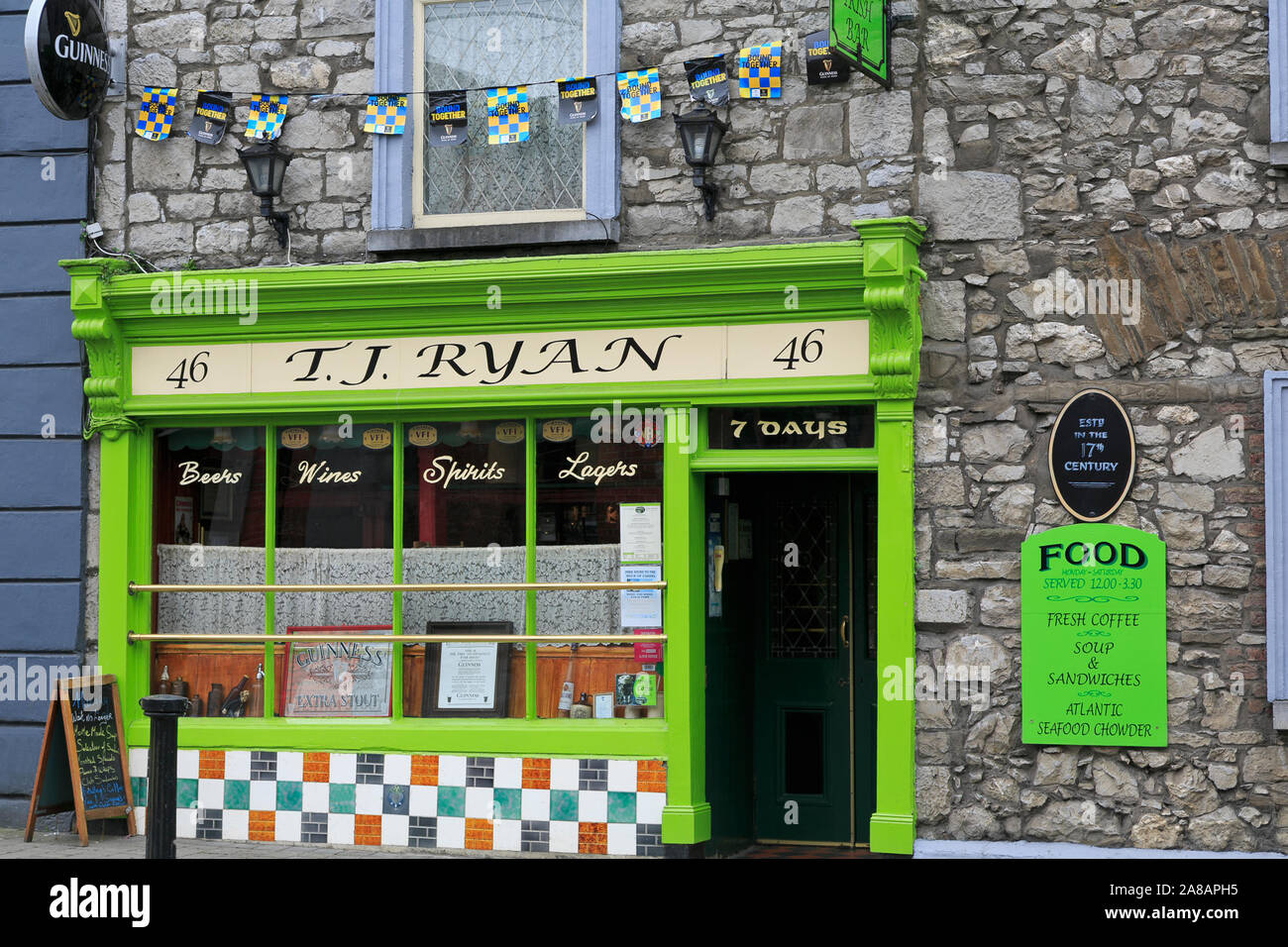 Ryan's Pub, Cashel Ville, comté de Tipperary, Irlande Banque D'Images
