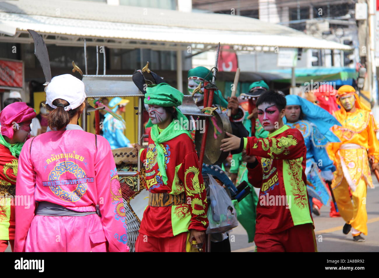 Danse du dragon chinois Roi Et procession, Thaïlande Banque D'Images