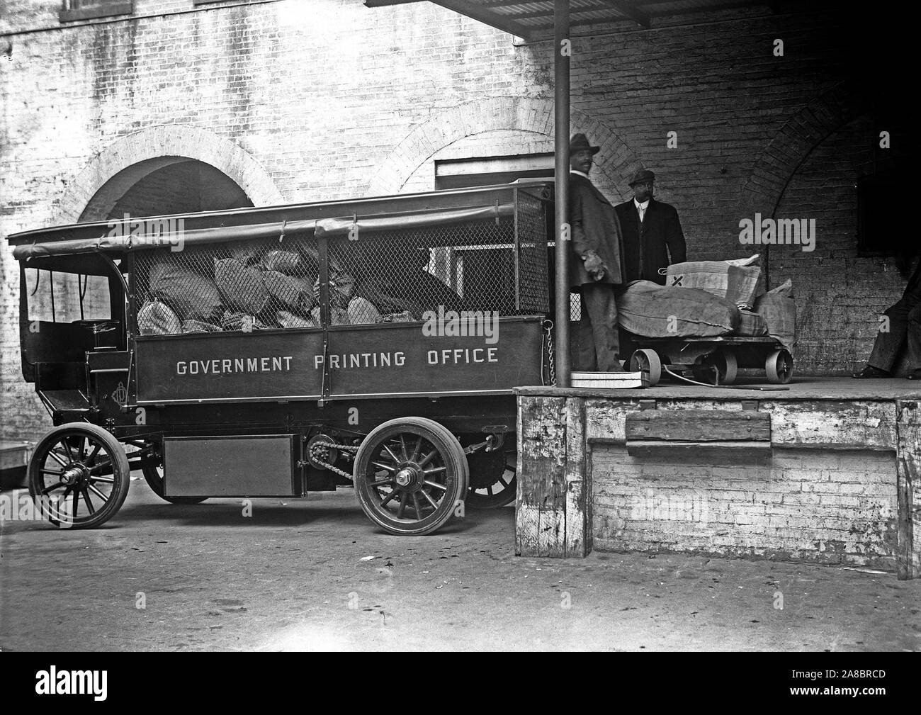 Imprimerie du gouvernement et les travailleurs de camion ca. 1912 Banque D'Images