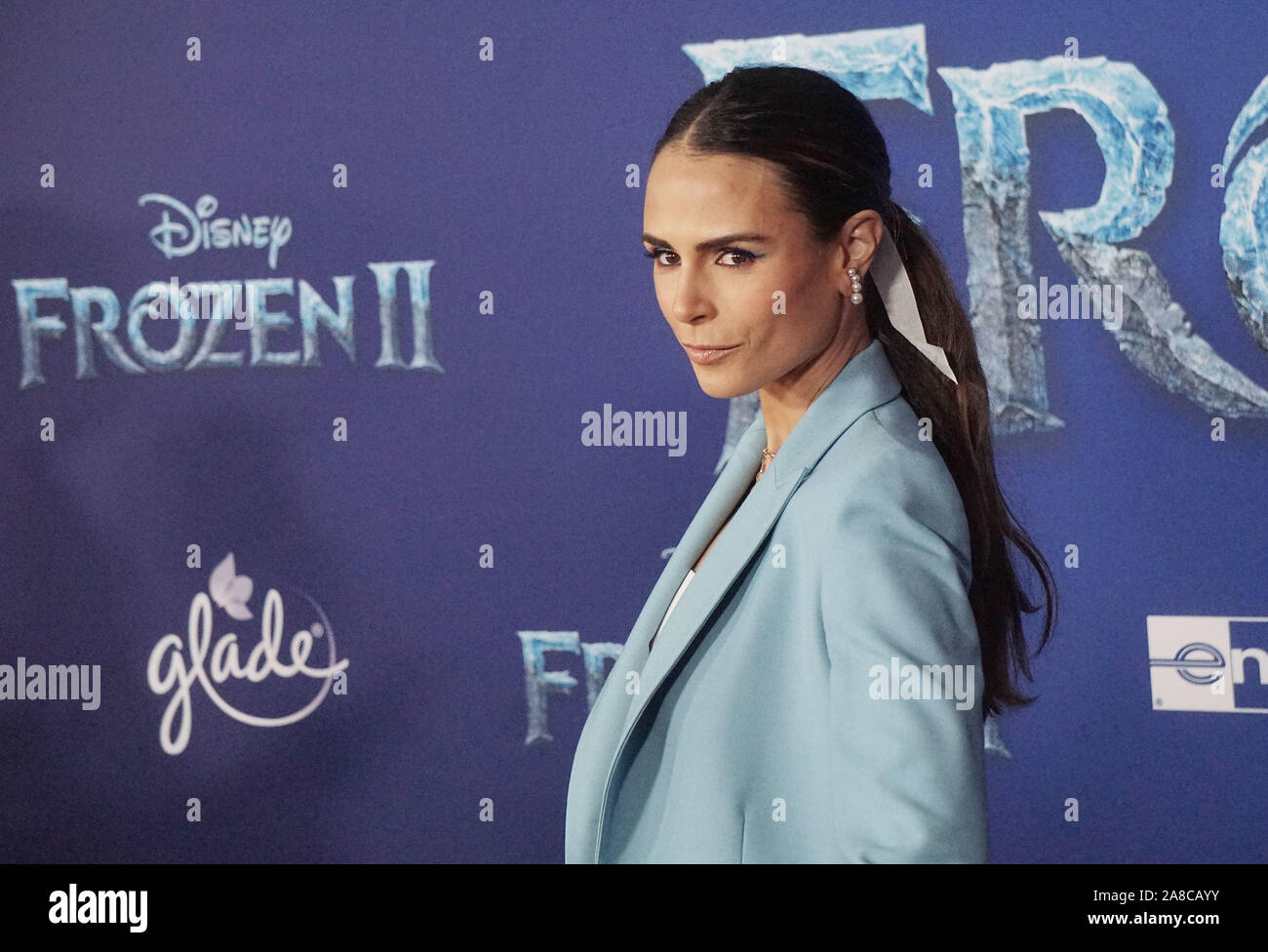 Los Angeles, USA. 07Th Nov, 2019. Jordana Brewster 025 assiste à la première de Disney's '2' Gel au Kodak Theater le Novembre 07, 2019 à Hollywood, Californie. Credit : Tsuni/USA/Alamy Live News Banque D'Images