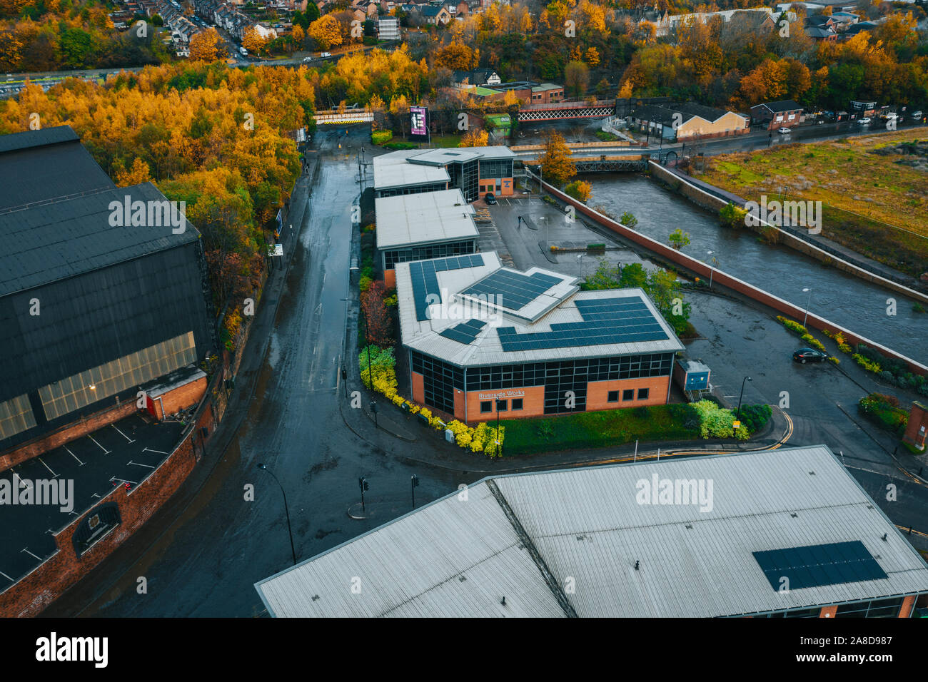 Sheffield, UK - 8 novembre 2019 : images aériennes de dommages causés par la rivière Don débordant ses banques dans l'Inondation novembre près de Meadowhall Banque D'Images