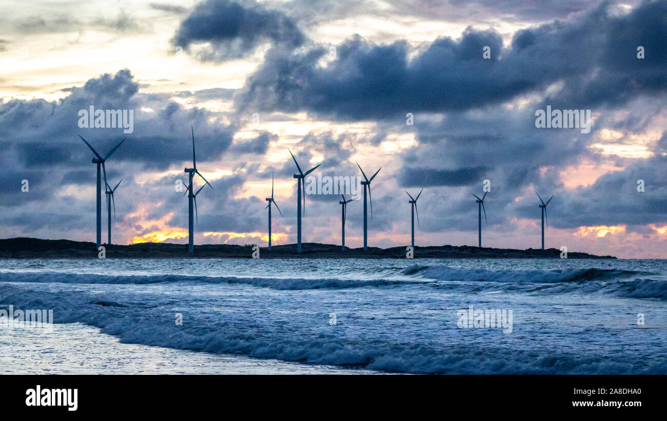 Coucher du soleil à icarai de amontada céara au nord-est braz Banque D'Images