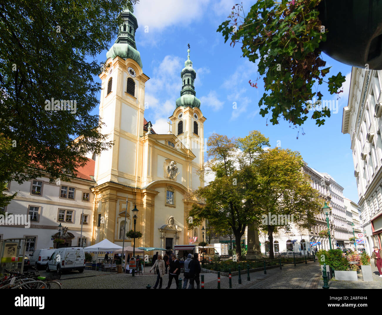 Wien, Vienne : Église Servite, marché en Autriche, Wien, 9. Alsergrund Banque D'Images