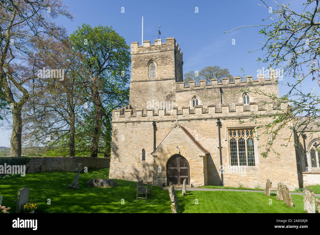 L'église de St Mary, dans le village de Clifton Reynes, Buckinghamshire, Royaume-Uni ; la première date des pièces du 13ème siècle. Banque D'Images