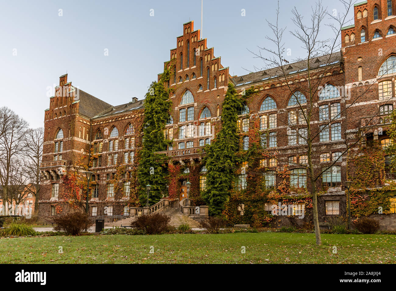 La bibliothèque universitaire de Lund un matin tôt dans les couleurs de l'automne, Lund, Suède, Octobre 30, 2019 Banque D'Images