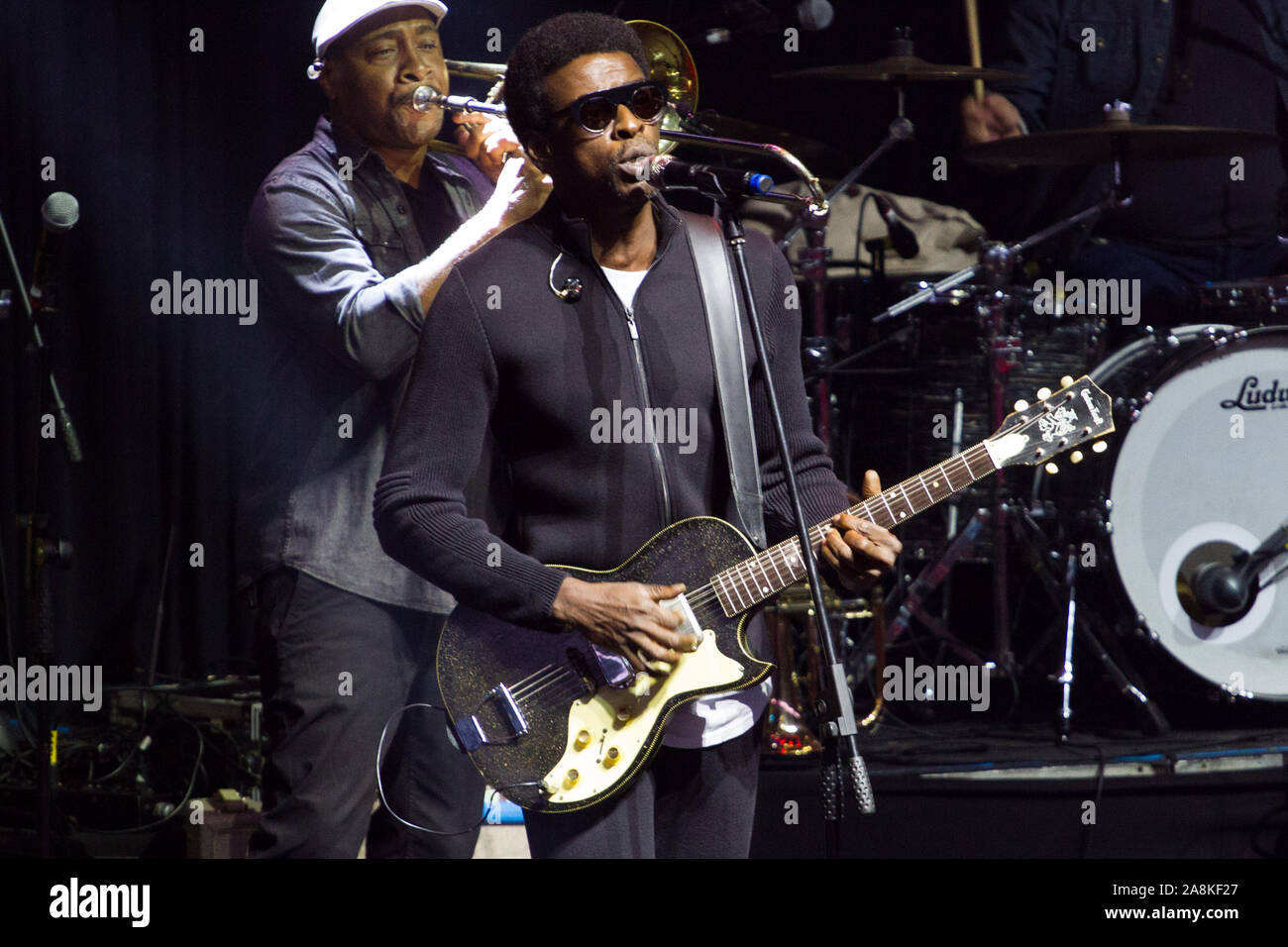 Sao Paulo, Brésil. 09Th Nov, 2019. Présentation par Rio de Janeiro artiste Seu Jorge, qui a eu lieu ce samedi (09), le sixième et dernier spectacle de la 10ème édition du Festival, à Novabrasil Allianz Parque à São Paulo, SP. Crédit : Foto Arena LTDA/Alamy Live News Banque D'Images