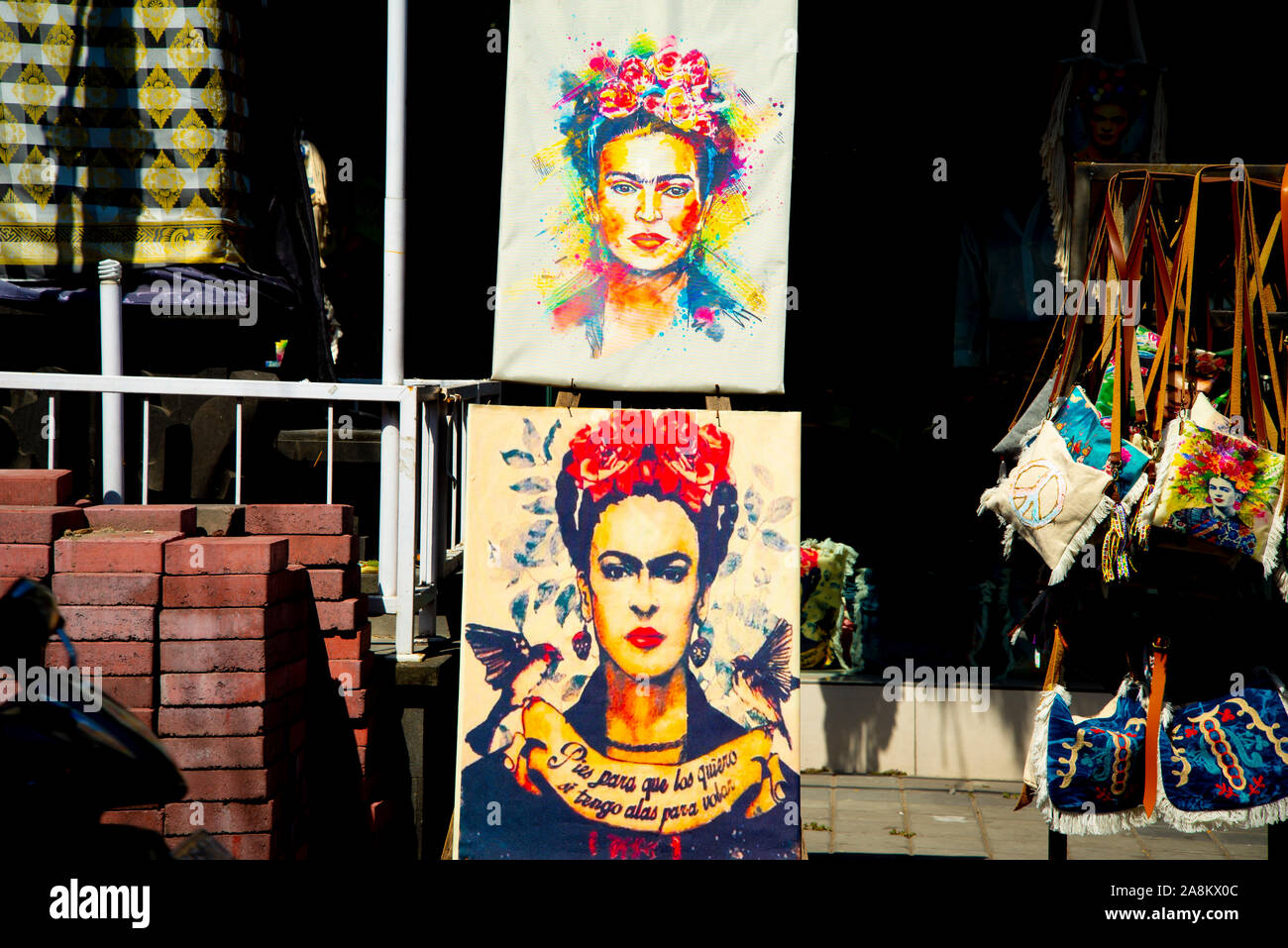 Ubud, Indonésie - septembre 2, 2019 Local : portrait de peintre mexicaine Frida Khalo Banque D'Images