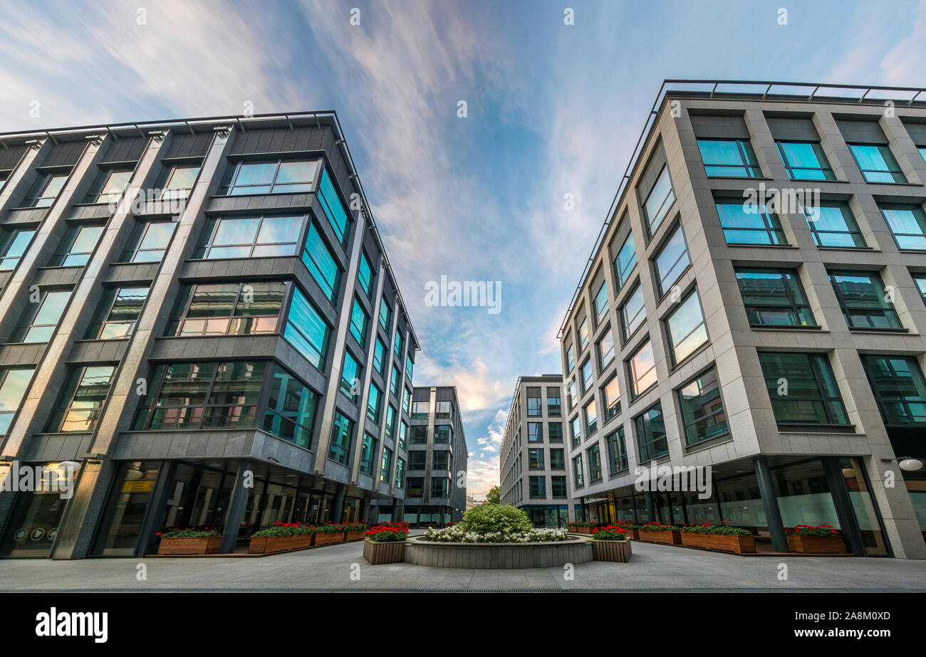 Szczecin, Poland-September 2017 : Complexe d'immeubles de bureaux modernes Banque D'Images