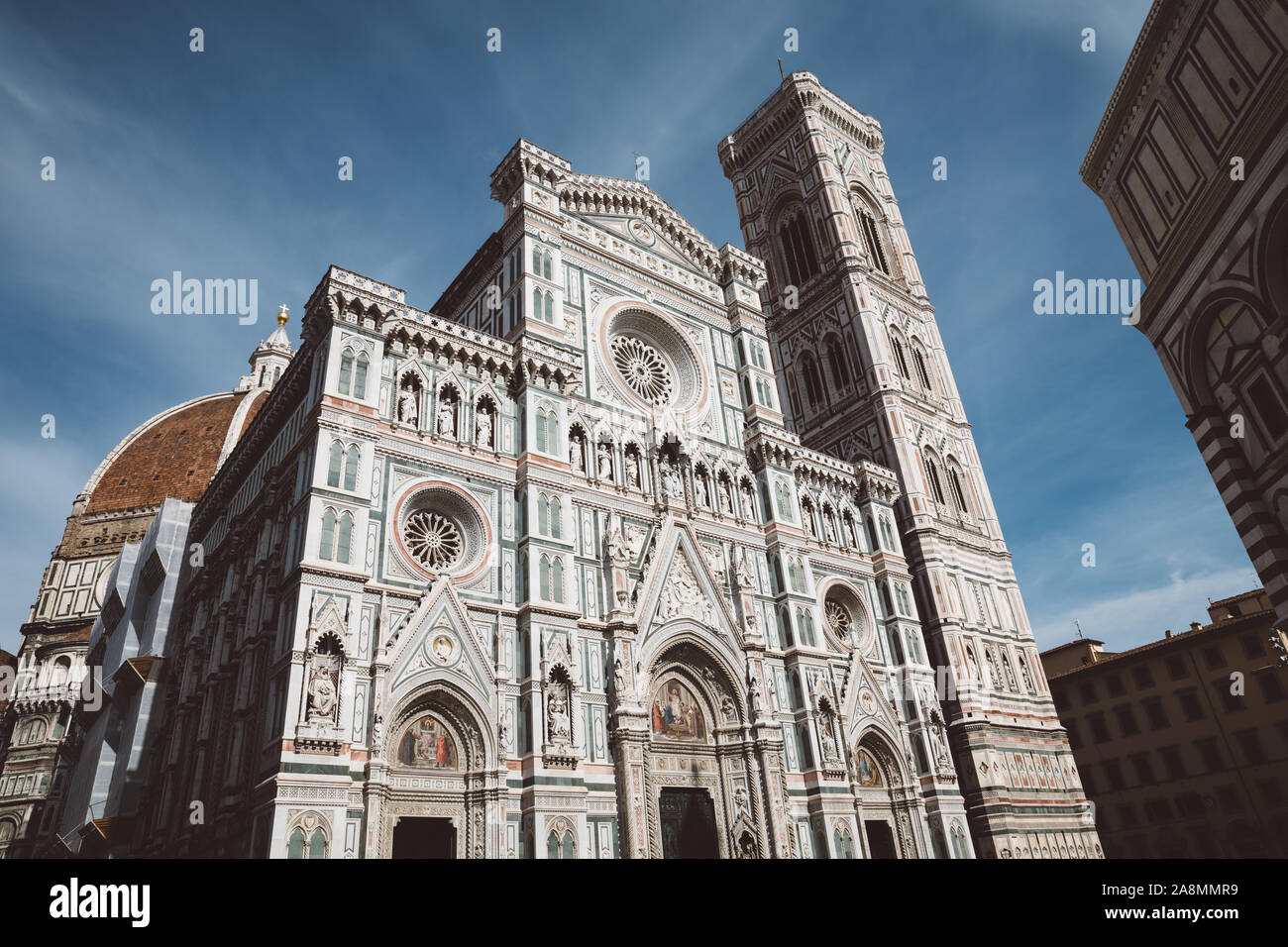 Florence, Italie - 24 juin 2018 : vue panoramique de Cattedrale di Santa Maria del Fiore (Cathédrale de Sainte Marie de la fleur) et le campanile de Giotto. Banque D'Images