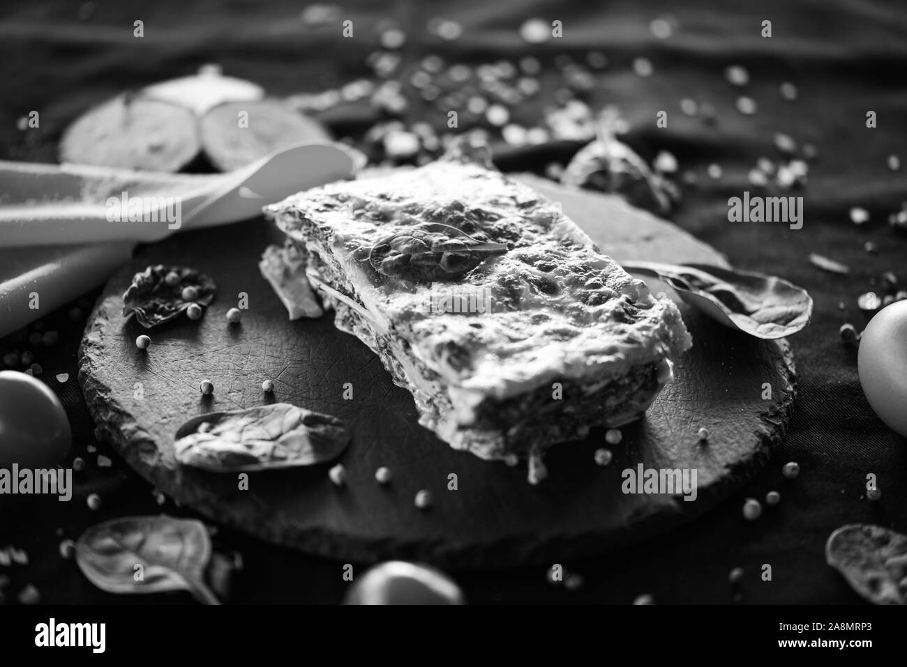 délicieux lasagnes maison - avec des ingrédients frais après un reçu italien traditionnel Banque D'Images