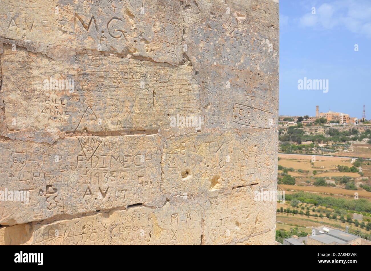 Graffiti sur les murs de la ville, Mdina, la "ville silencieuse", Malte Banque D'Images