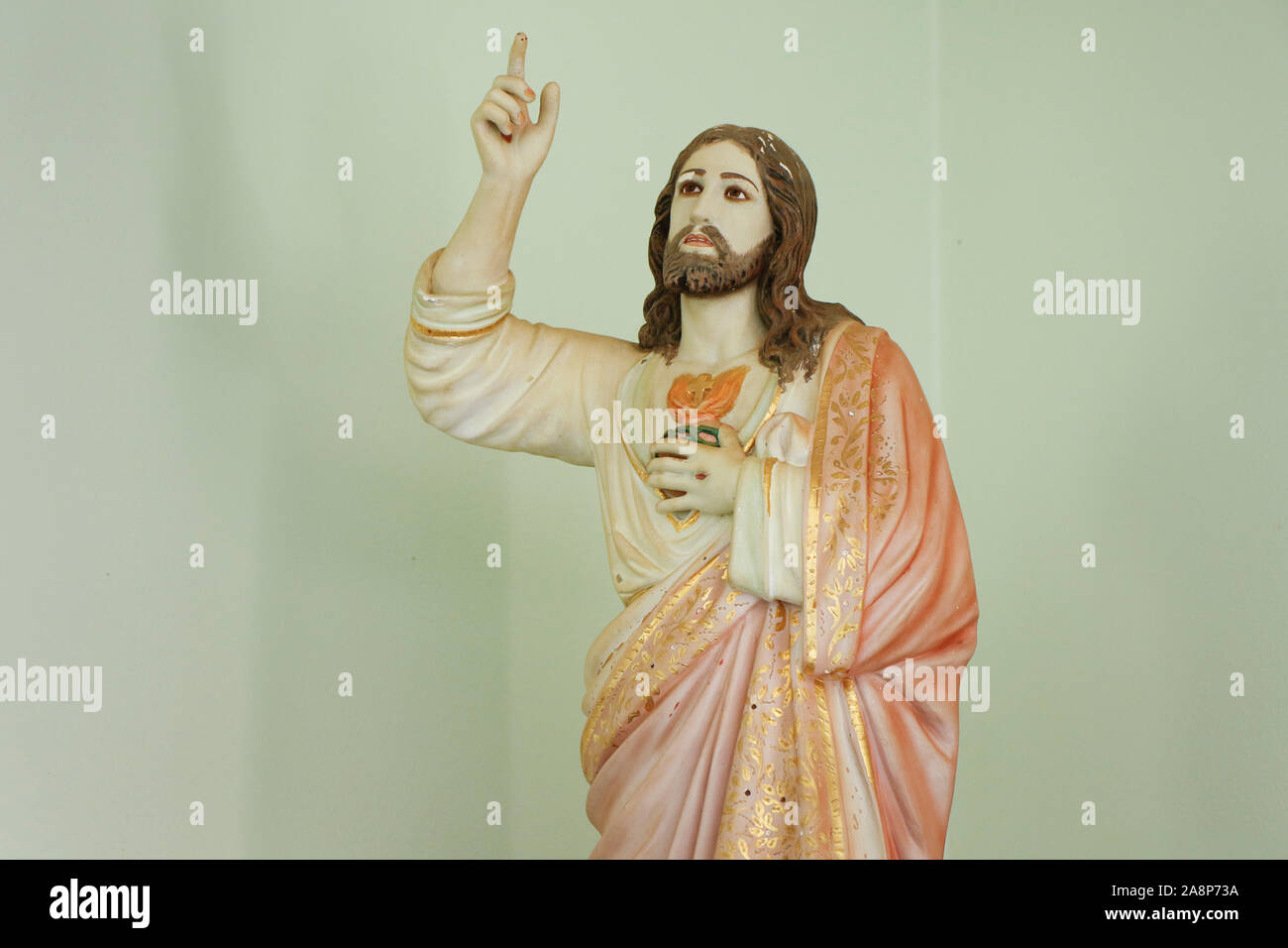 Statue représentant le sacré Cœur de Jésus Christ - symbole Catholique Banque D'Images